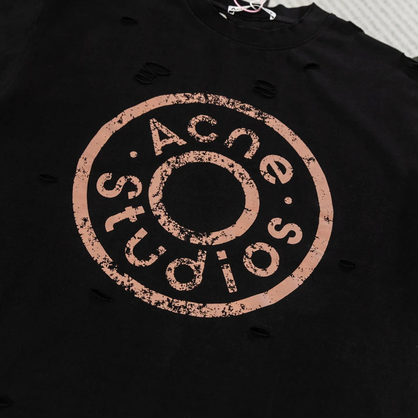 110 Acne studios AC 26ss T Same Style！Acne Studios Classic ， ，Retro logo ， ， ， 。 oversize ， ， 。 、 ， 、 ， Versatile ， ！ Quality 2*2 Color Change Same Style Color: Black White Size: S—XL